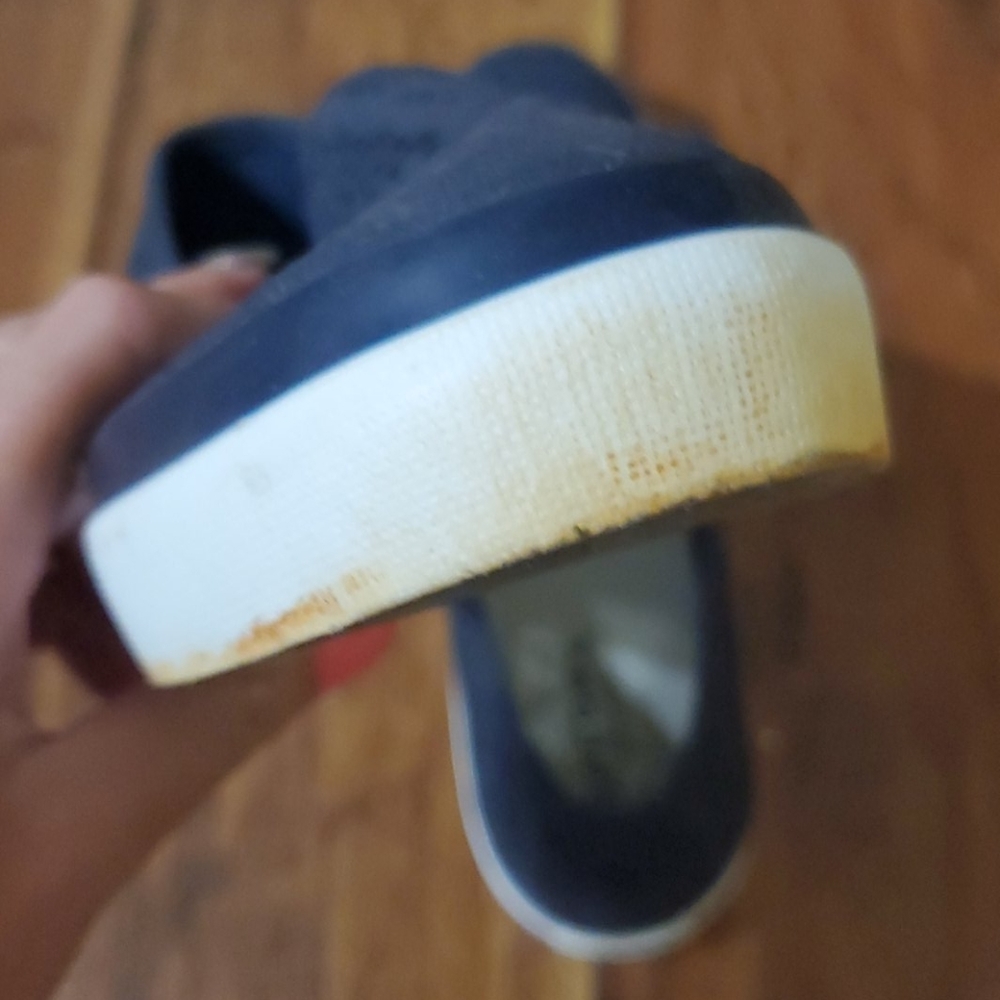 Sperry Cut Out Slip-ons - Picture 5 of 6
